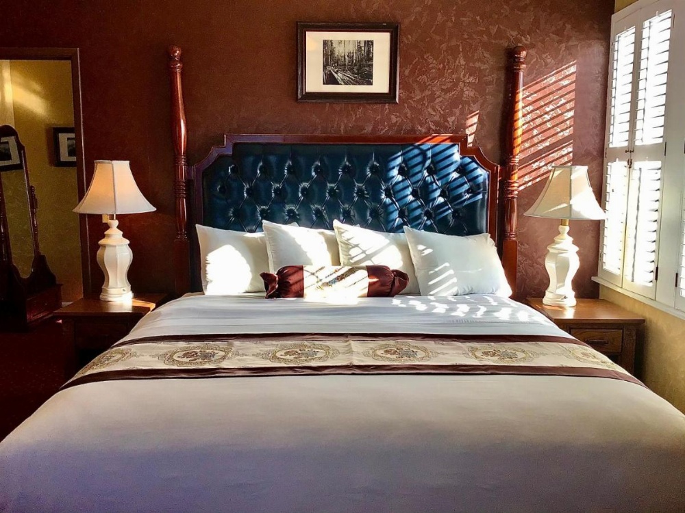 Room image 5